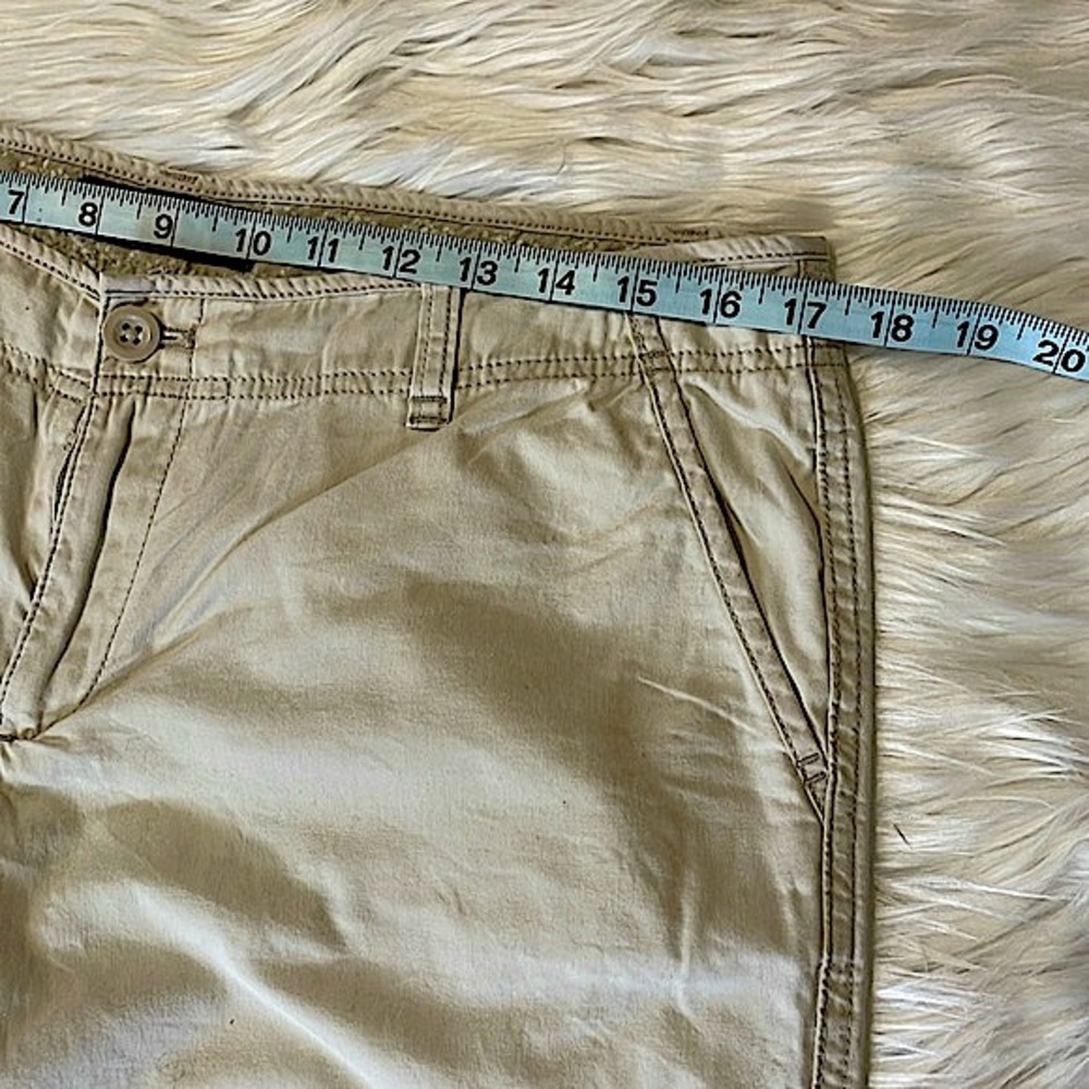 EDDIE BAUER Light Beige Women’s Shorts - Picture 8 of 9